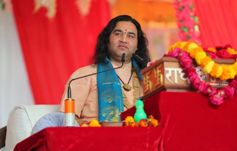 ‘हिंदू एक हों’—पहलगाम हमले में शहीदों को कथावाचक देवकीनंदन ठाकुर की श्रद्धांजलि, द ग्रेट खली भी हुए शामिल