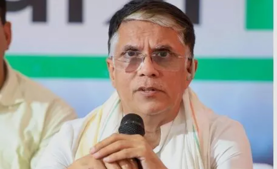 शंकराचार्य को संगम स्नान से रोके जाने पर कांग्रेस का हमला, पवन खेड़ा बोले— पीएम मोदी ‘सनातनी नहीं, धनातनी’