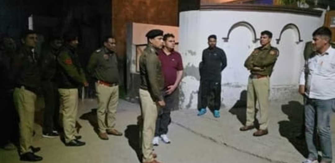 झज्जर में होली पर सनसनी: पति ने पत्नी को मारी गोलियां, आठ राउंड फायर कर फरार