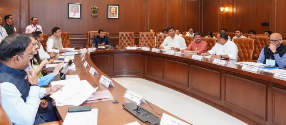 महाराष्ट्र में धर्मांतरण पर सख्त कानून की तैयारी, कैबिनेट ने दी मंजूरी