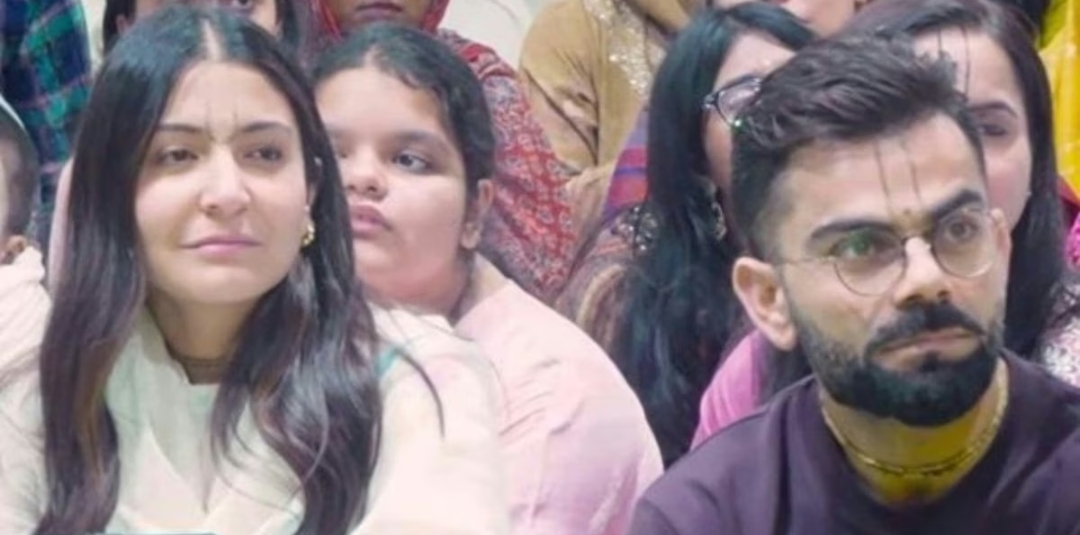 आईपीएल के बीच विराट- अनुष्का वृंदावन पहुंचे, प्रेमानंद महाराज से की मुलाकात; अक्षय तृतीया पर लिया आशीर्वाद